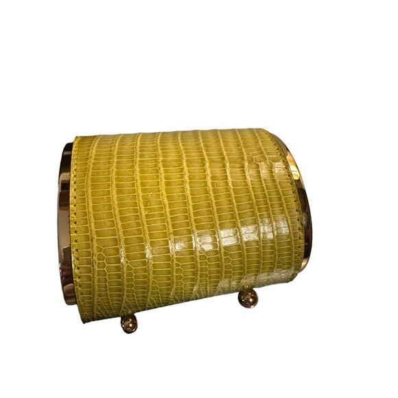 Yves, Saint Laurent Ombre Chartruese Cuff bracelet - Picture 8 of 10